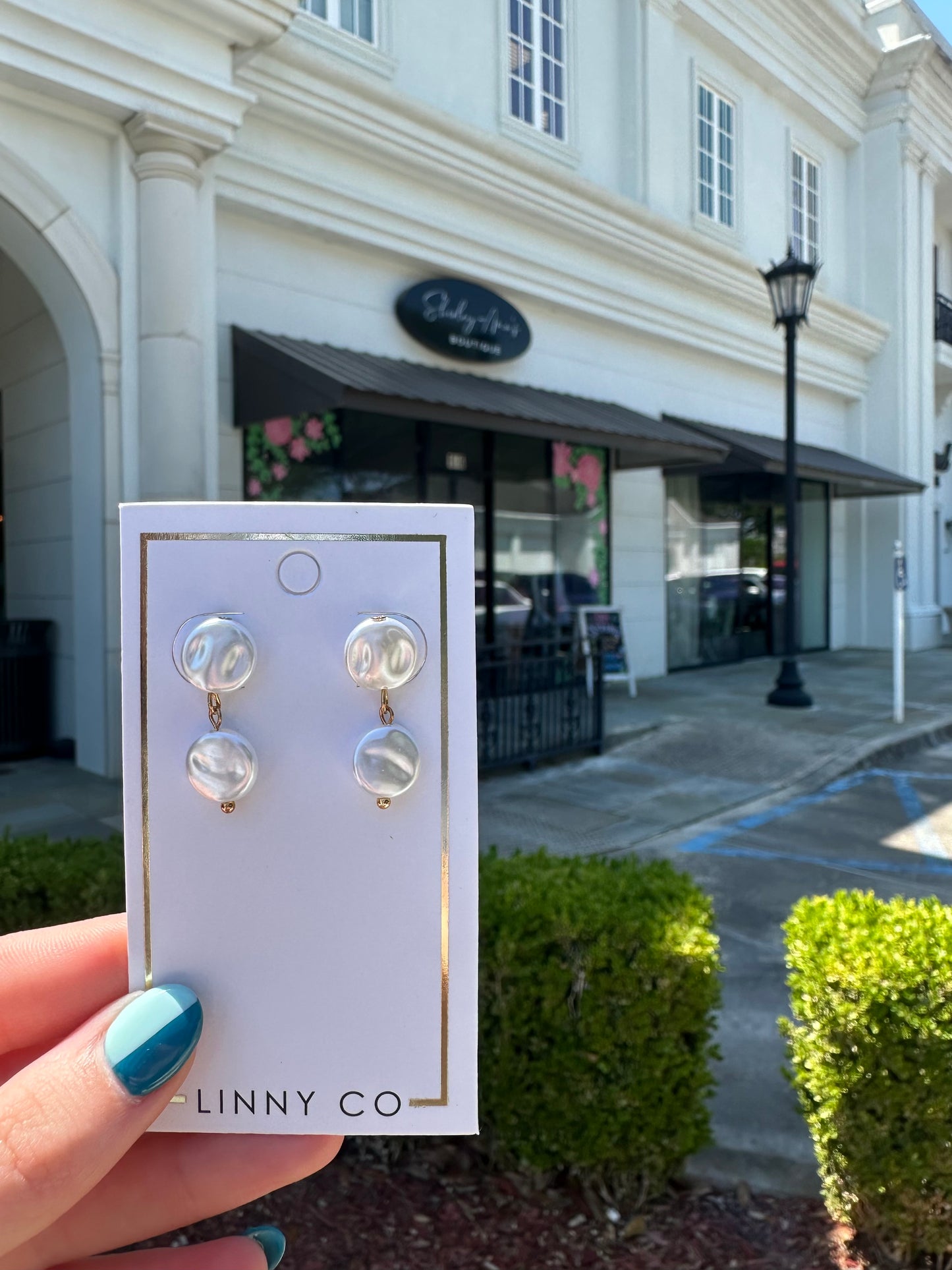 Libby Pearl Earring