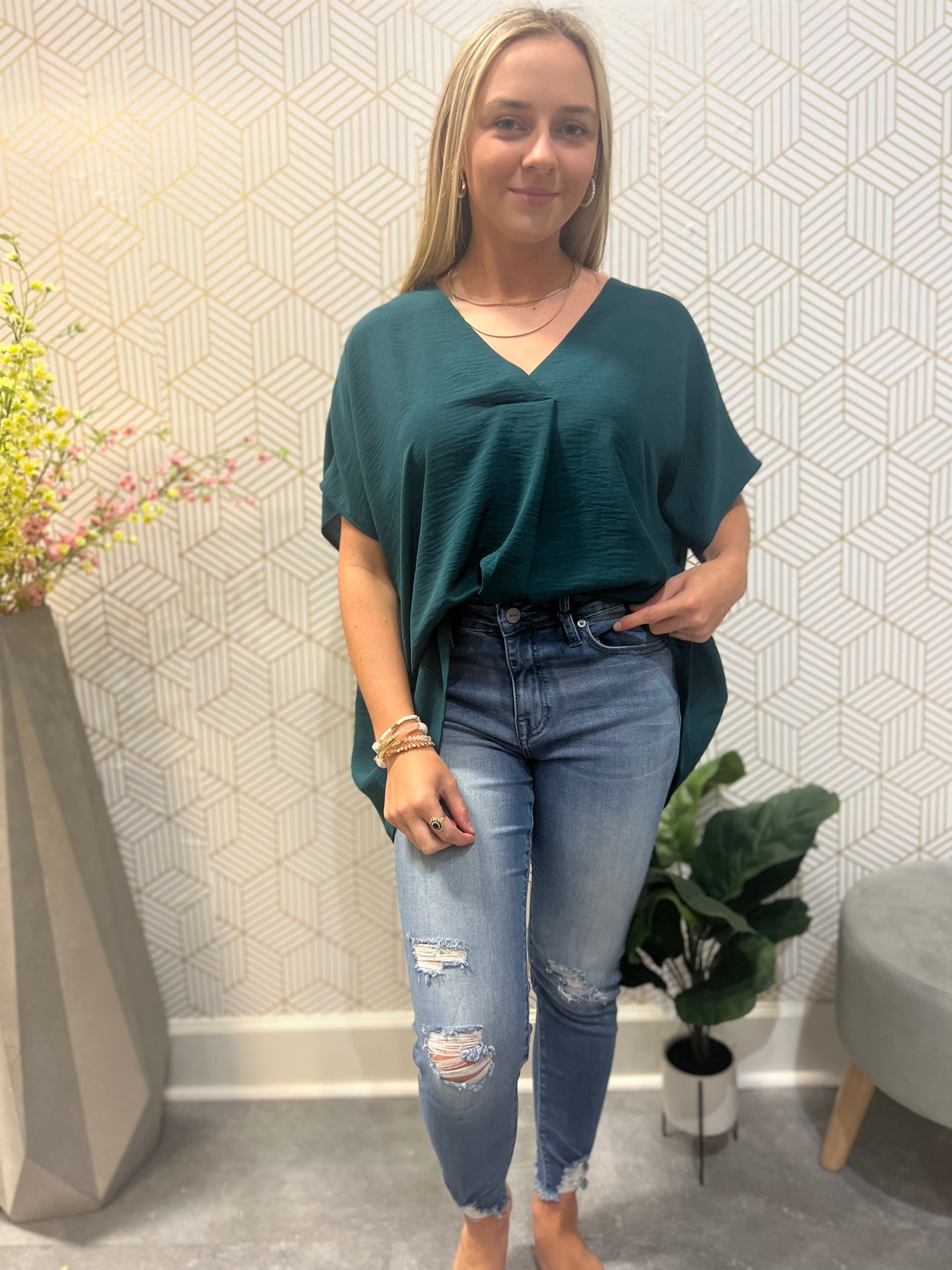 Ceros Mid Rise Crop Skinny